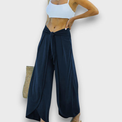 Narella – Summer trousers with crossover effect and tie waist