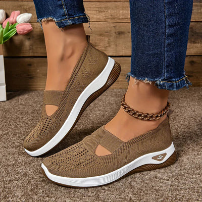 Comfortable RelaxFit Walking Shoes
