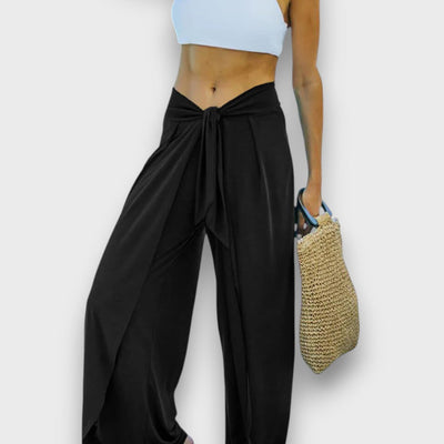 Narella – Summer trousers with crossover effect and tie waist