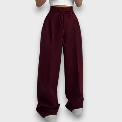 Giva – Trousers with Relaxed Elegance