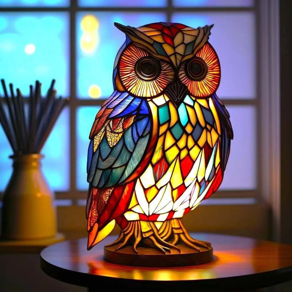 Loulou – Magical Owl Lamp Made of Colourful Glass