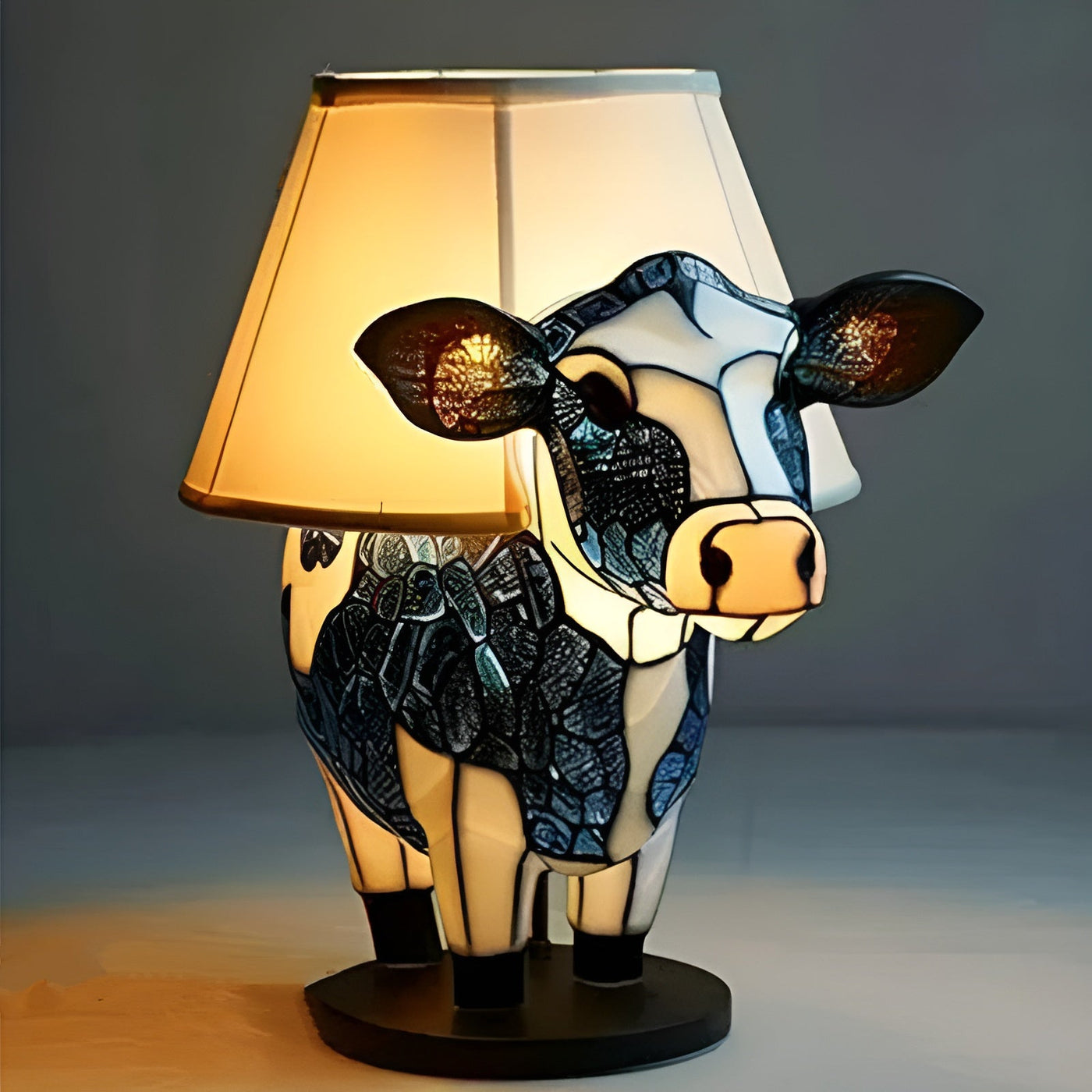 Bell – Magical Cow Lamp Made of Coloured Glass