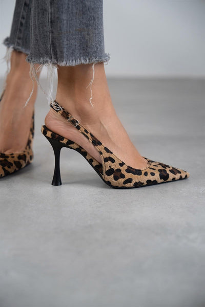 Celina Leopard Pumps